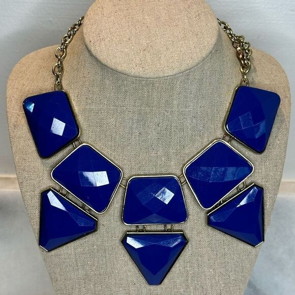 Vintage Express Geometric Chunky Stone Adjustable Statement Bib Necklace Blue OS - Picture 1 of 3